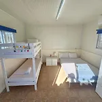 Villa Beautiful 4 Bdr Mins Away From Fig Tree Bay!