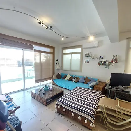 Beautiful 4 Bdr Mins Away From Fig Tree Bay! Willa *